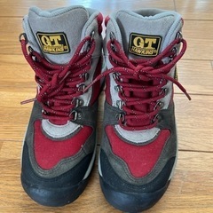 トレッキングシューズ G.T. HAWKINS23.5