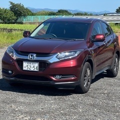ホンダ　ヴェゼル　平成26年　走行距離6万キロ　車検7年8月　4...