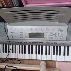 電子キーボード　電子ピアノ　ctk 4000