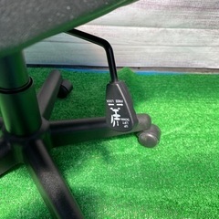 ③オフィスチェア　イス　高さ調節可　ブラック　しっかりしてますの画像