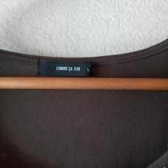 COMME CA ISM レディースTシャツの画像