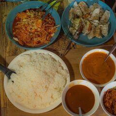 【参加費無料】6月30日　19時〜〜🍛様々な人と食事やお酒を飲み食べ放題しよう🍶in新大久保 − 東京都
