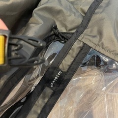 ノロッカ　新品同様！自転車レインカバー　前側　オリーブの画像