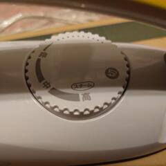 最終セール6/23最終◆手のひらサイズのアイロンの画像