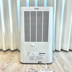 SHARP　プラズマクラスター 空気清浄除湿機 家電 梅雨 部屋干しの画像