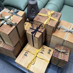 遺品整理での骨董品備前焼などの買取はお任せ下さい