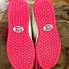 vans スニーカーの画像