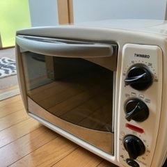 油を使わないノンフライヤーオーブンです