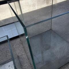取引中 水槽セットの画像