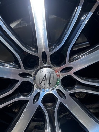 車のパーツ タイヤ、ホイール