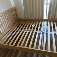 ベッドフレーム　IKEA クイーンサイズ