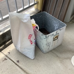 花の土と土入れ