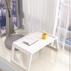 新品　折りたたみテーブル　ホワイトの画像