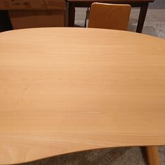 美品｜飛騨産業｜HIDA｜侭｜豆型天板｜船底面型｜PSマット付｜ダイニング4点セット｜ユーズドインジャパンの画像