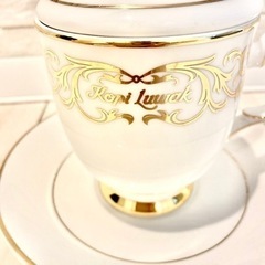 コピ・ルアクコーヒーのためのコーヒーカップの画像