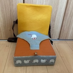 いすの座面を上げるもの