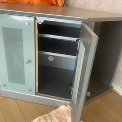 テレビボードの画像