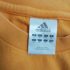 adidas 130サイズ Tシャツ の画像