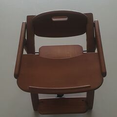 キッズ家具、木製ローチェア