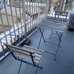 IKEA テーブル＆イス2脚