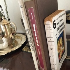 アンティークな洋書3冊セット‼︎家具 インテリア雑貨/小物 置物、オブジェの画像
