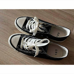 ⭐︎美品　キャンパス地　スニーカーの画像