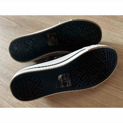 ⭐︎美品　キャンパス地　スニーカーの画像