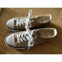 ⭐︎美品　キャンパス地　スニーカーの画像