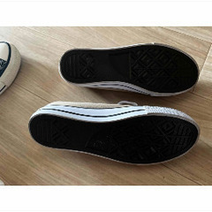 ⭐︎美品　キャンパス地　スニーカーの画像