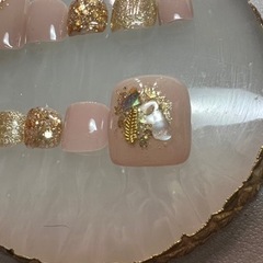 フットネイルチップ　シェル　ゴールドの画像