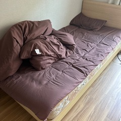 家具 寝具 布団の画像