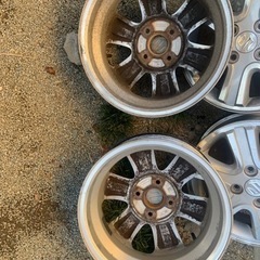 エブリイワゴンアルミホイール4本セット　車のパーツ タイヤ、ホイールの画像