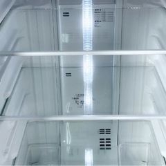 (送料無料) 2019年 美品 168L 冷蔵庫 panasonic 霜取り不要 カテキン消臭フィルター LED庫内灯 ③の画像