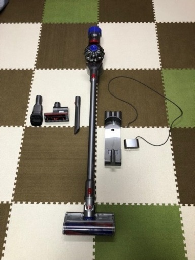 美品ダイソンSV10コードレス掃除機