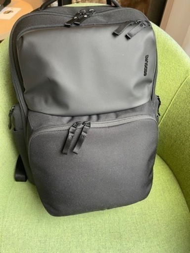 リュックサック incase A.R.C. Commuter Pack