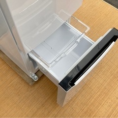 Hisense 150L冷蔵庫　HR-D15C①の画像