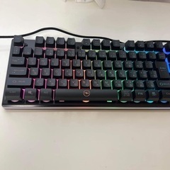 ゲーミングキーボード RGB1680万色 日本語配列 有線キーボードの画像