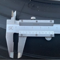 日産N V350キャラバン純正鉄ホイールとホイールキャップの画像