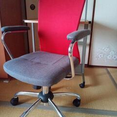 （決まりました）パソコン机とイス　の画像