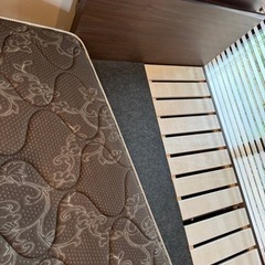 家具 シモンズ シングルベッドの画像