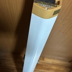 プロジェクタースクリーン