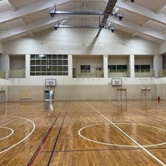 行橋バスケットボールサークル、6月から開始したので、固定のメンバーなどいないので、初めての方も入りやすいですよ。 - 行橋市