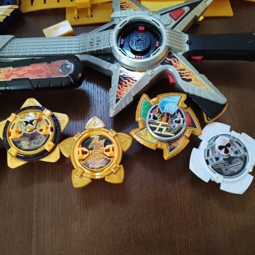 値下げ中　手裏剣戦隊ニンニンジャー　セット販売 値下げ中 手裏剣戦隊ニンニンジャー セット販売 - メルカリ