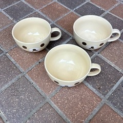 リラッくま カップ3つの画像