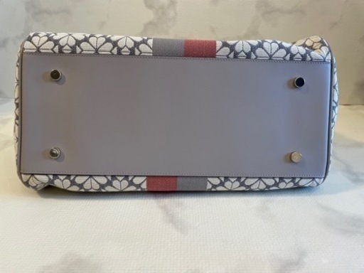  Kate Spadeトートバッグ