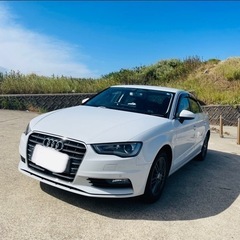 値引アリ★アウディ Audi A3セダン ホワイト 夏/冬タイヤ付き★