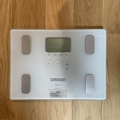 オムロン　体重計　HBF-212