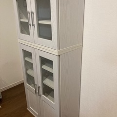 ニトリ　食器棚(上下)の画像