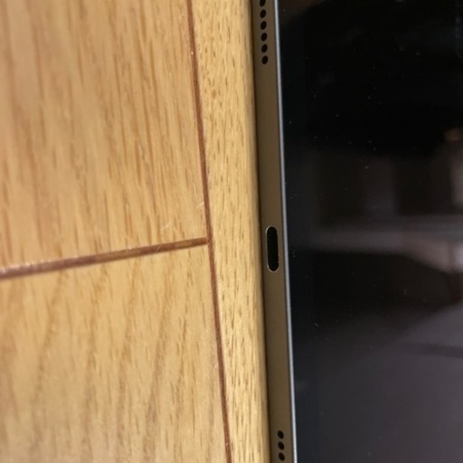 iPad pro 11インチ　Wi-Fiモデル　グレー　256GB　　