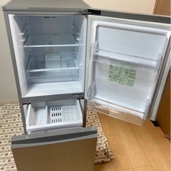 【美品】ノンフロン冷凍冷蔵庫「AQUA AQR-13G」 の画像